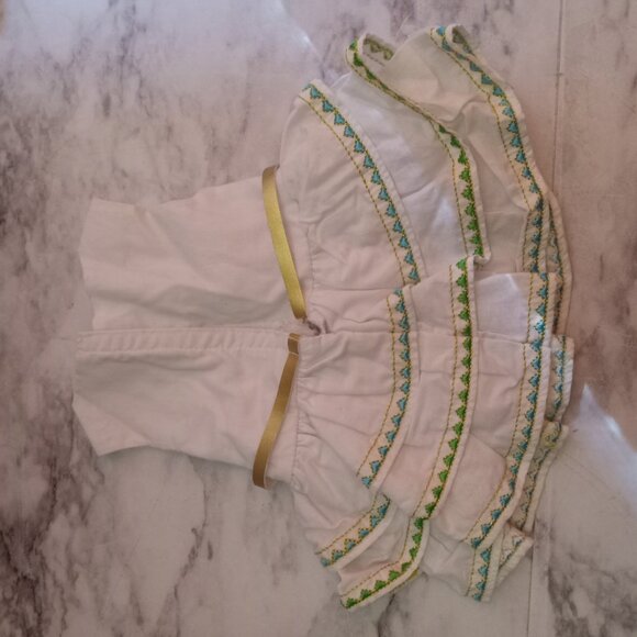 American girl Lea's Celebration Outfit - Picture 4 of 8